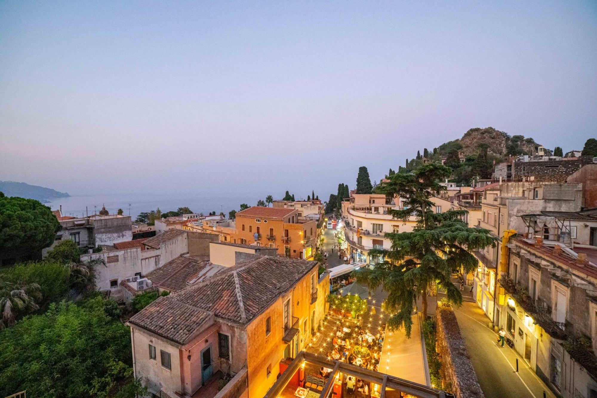La Terrazza Di Porta Messina Hotell Taormina Exteriör bild